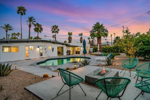 Photo of 2097 N Berne Drive, Palm Springs, CA 92262 (MLS # 219140863PS)
