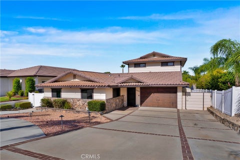Photo of 22970 S Canyon Lake Drive S, Canyon Lake, CA 92587 (MLS # SW26220418)
