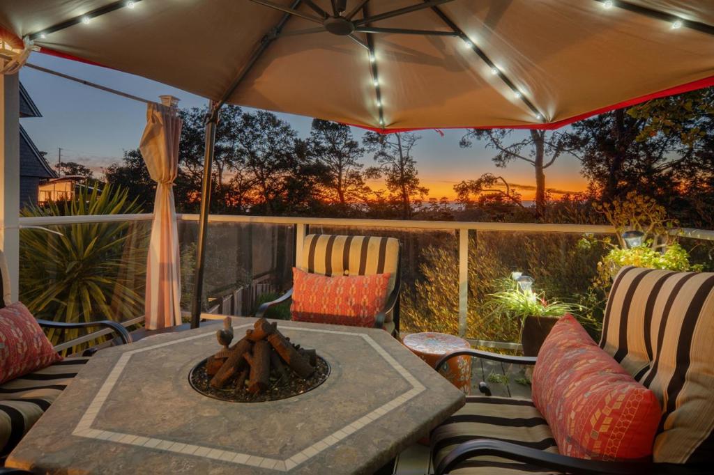 24694 Dolores Street