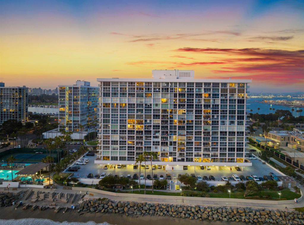 1830 Avenida Del Mundo 1112