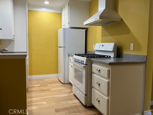 11138 Aqua Vista Street 67