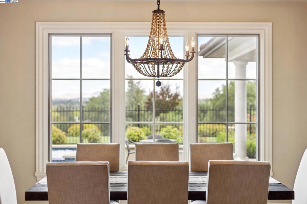 RUBY HILL - Residential