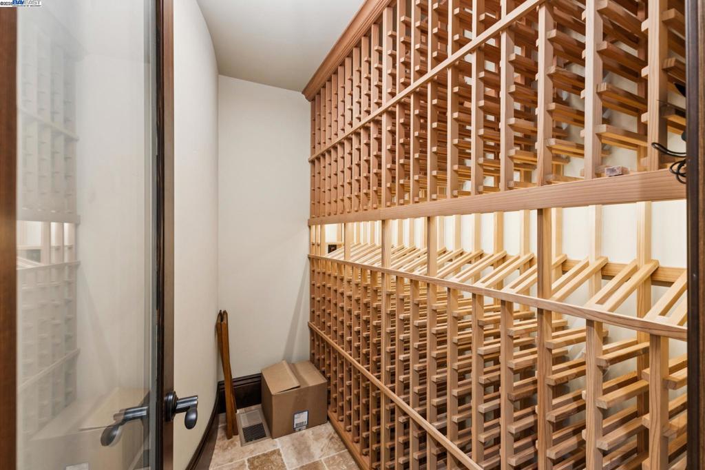 RUBY HILL - Residential