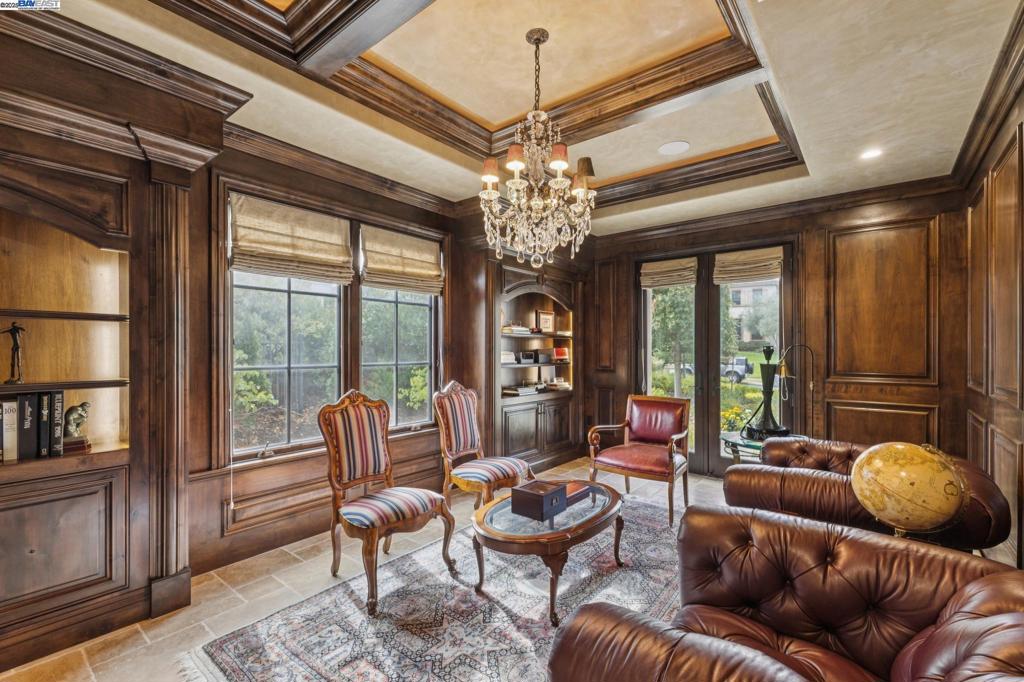 RUBY HILL - Residential