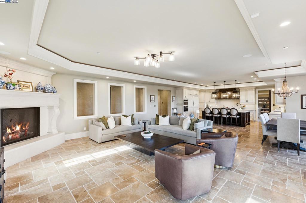 RUBY HILL - Residential