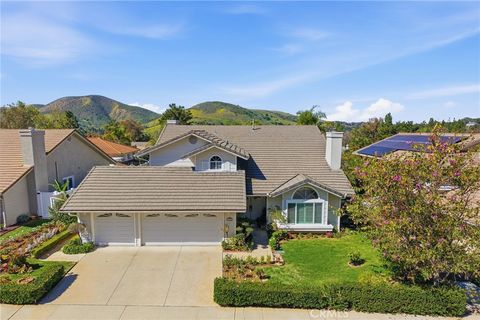 Photo of 777 Covewood Street St, Oak Park, CA 91377 (MLS # SR26062385)