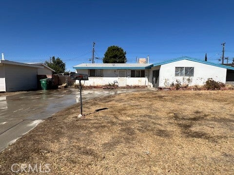 409 E Lingard