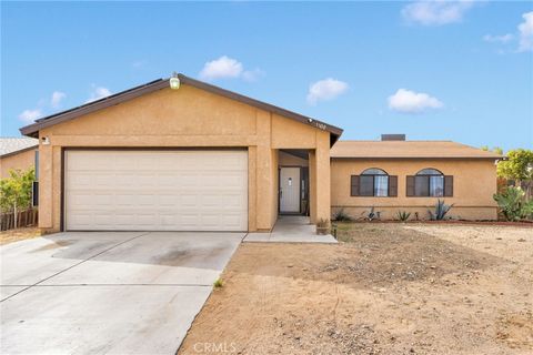 Photo of 1100 Teton Drive, Barstow, CA 92311 (MLS # CV25227363)