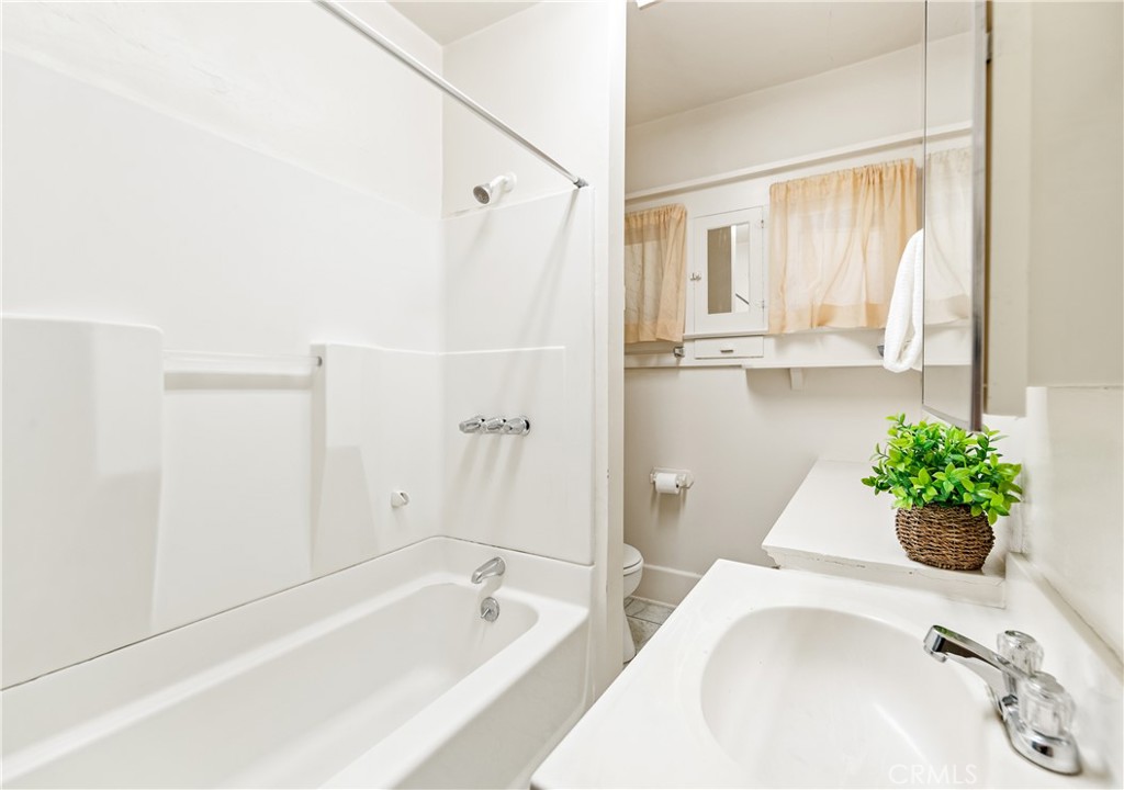 Heninger Park - Residential