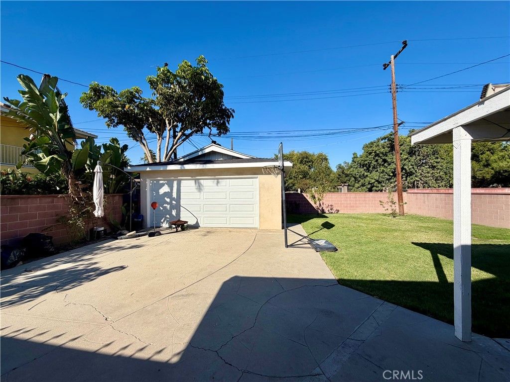 Photo of 4221 Alvada St, Lynwood, CA 90262 (MLS # DW25249408)