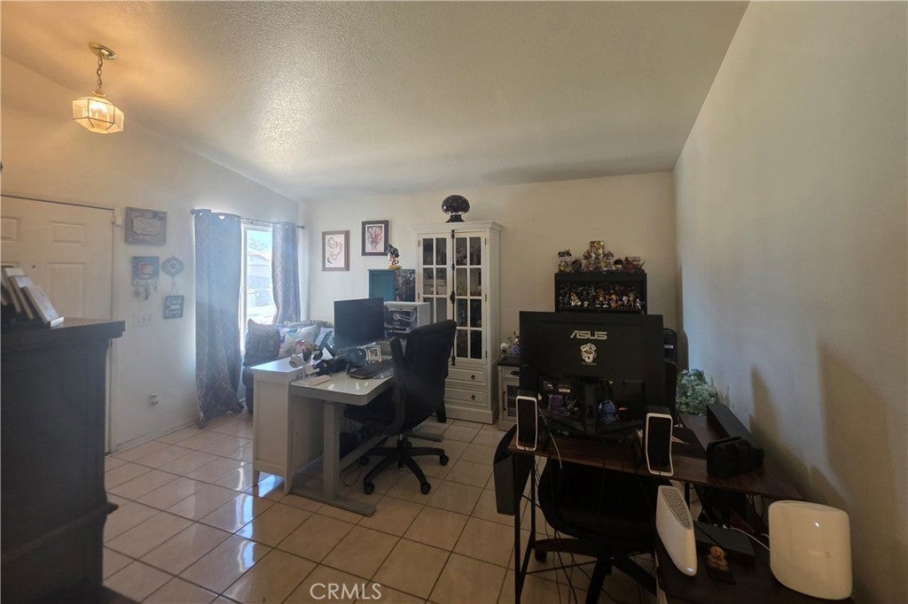 14446 Green River Rd.