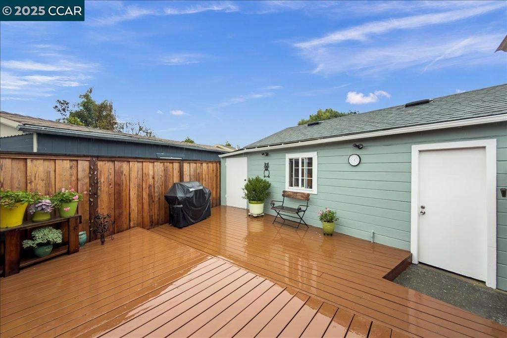 ROLLINGWOOD - Residential