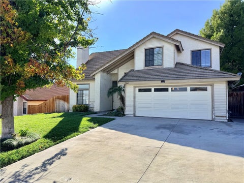 Photo of 39663 Old Spring RD, Murrieta, CA 92563 (MLS # SW26218905)