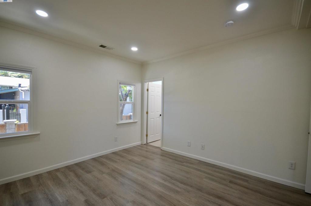 FREMONT - Residential