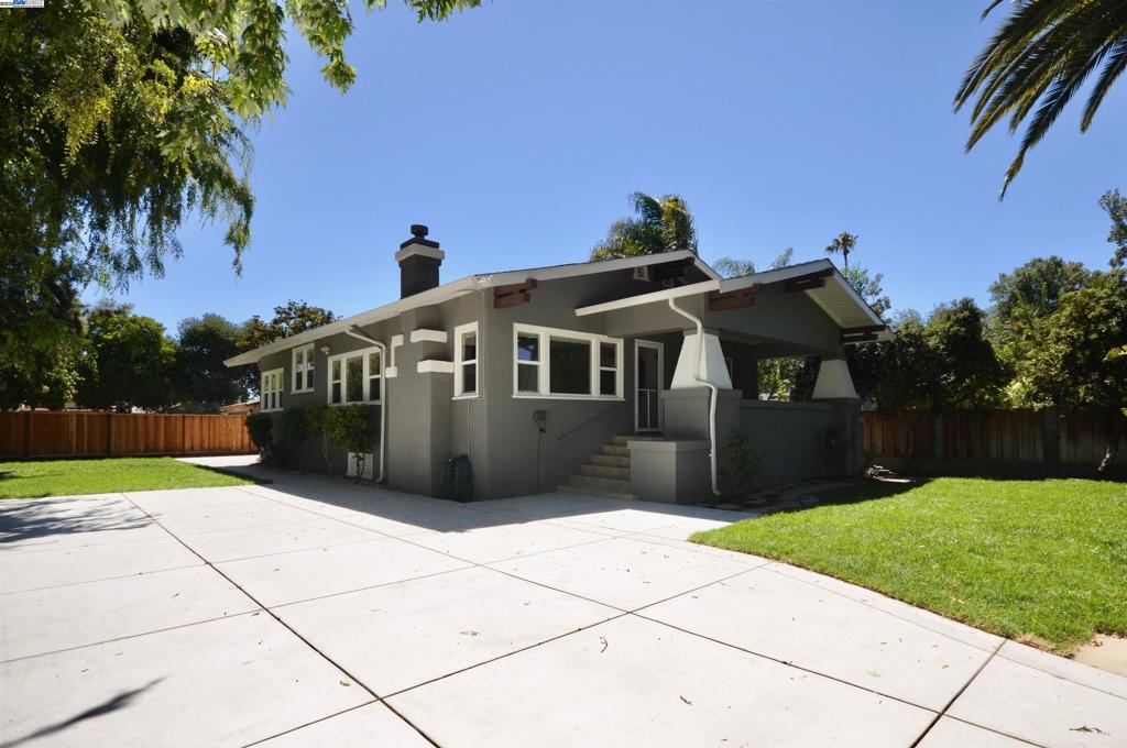 FREMONT - Residential