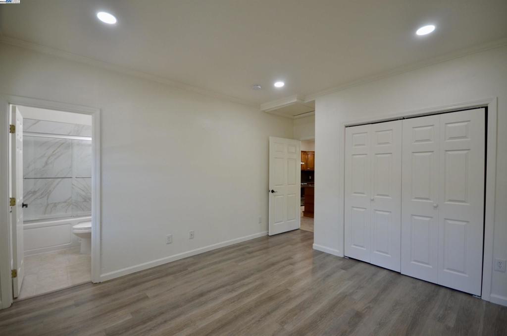 FREMONT - Residential