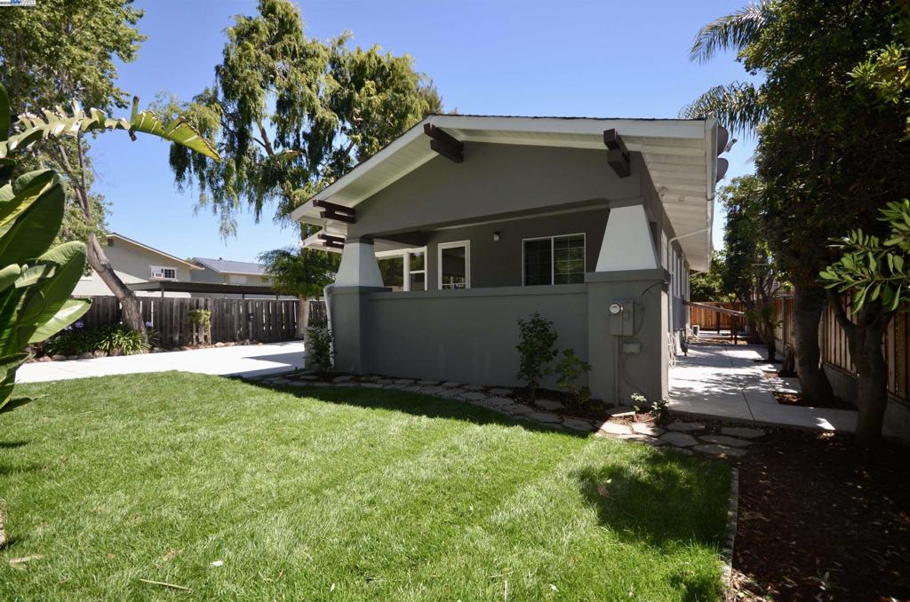 FREMONT - Residential