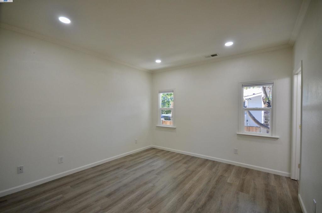 FREMONT - Residential