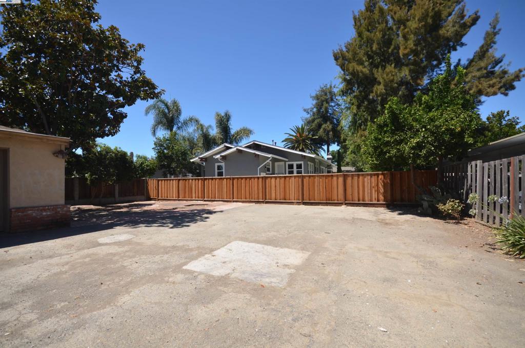 FREMONT - Residential