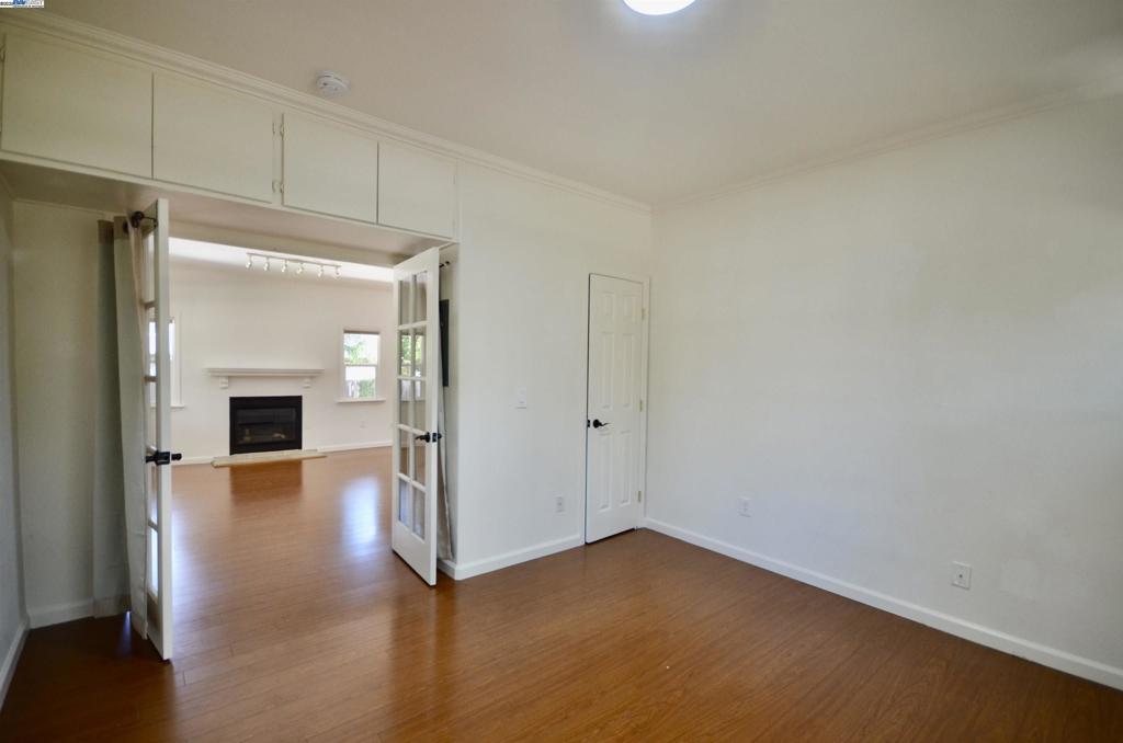 FREMONT - Residential