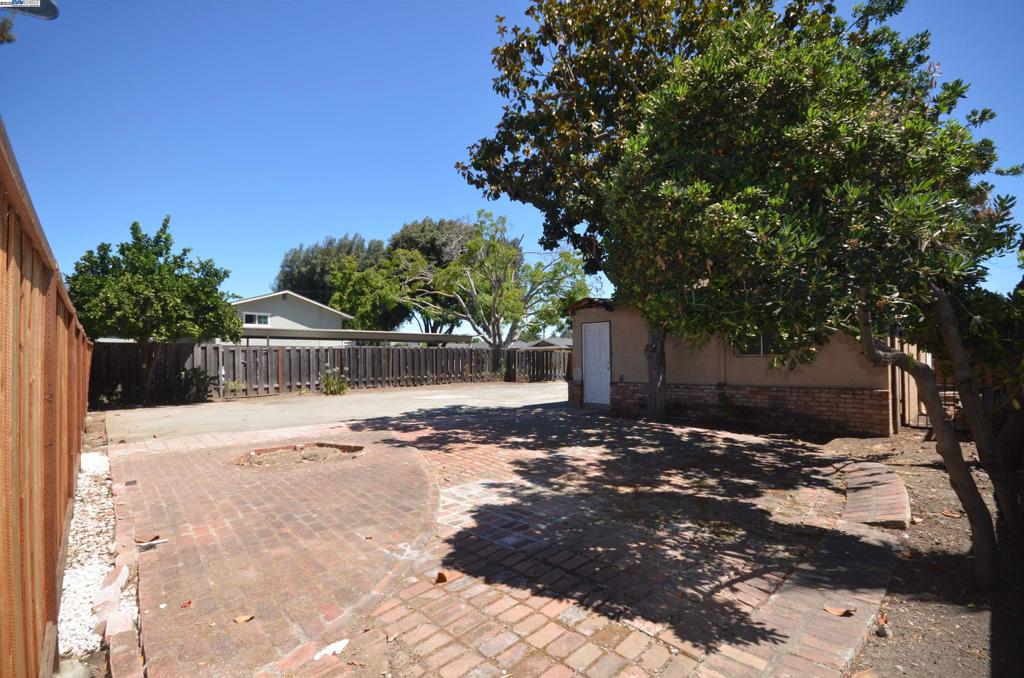 FREMONT - Residential