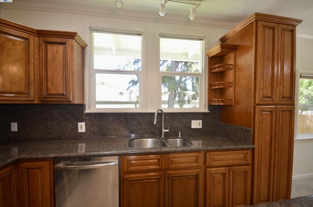 FREMONT - Residential