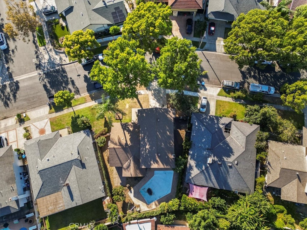 2525 N. Pacific Avenue