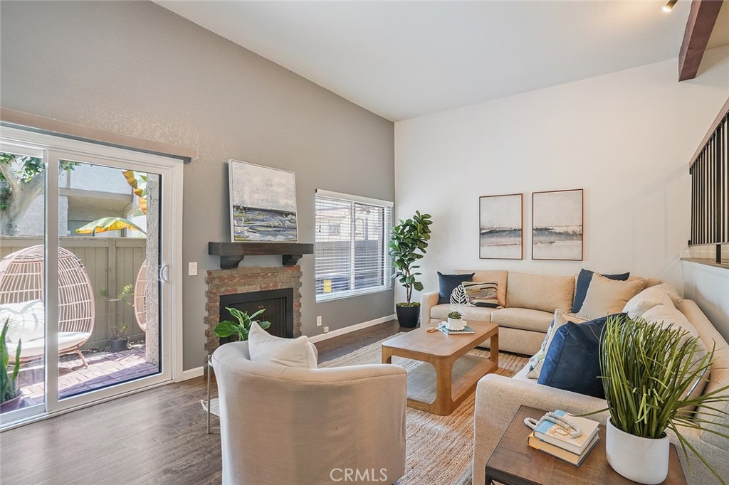 2005 W Culver Avenue 21
