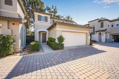 Photo of 45 Trofello Ln, Aliso Viejo, CA 92656 (MLS # OC26075176)