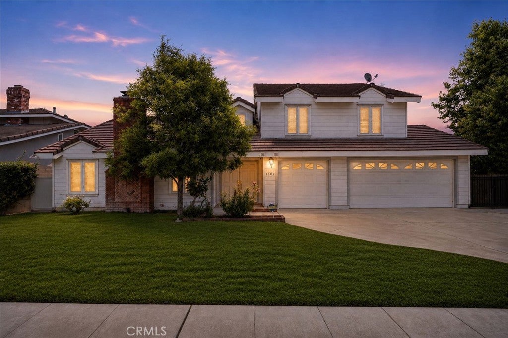 1502 Christine LN