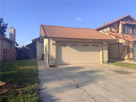 Photo of 24418 Electra Court, Moreno Valley, CA 92551 (MLS # SW26053734)