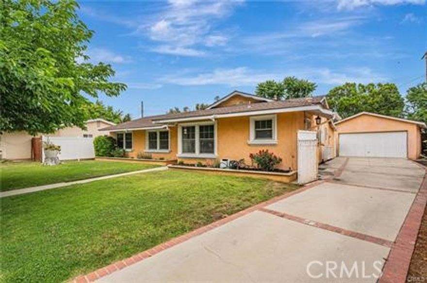 This charming turn-key property is located in a good area of Chatsworth. It's beautifully maintained home nestled in a quiet, tree-lined street in the highly desirable neighborhood of Chatsworth. Inside, you'll find 3 bedrooms, 2 bathrooms, spread across 1367 sqft of well-planned living space. The open concept layout includes a spacious living room with abundant natural light, a cozy fireplace, and a seamless flow into dining area. Step outside o your own private oasis. The expansive backyard is perfect for relaxing weekends or hosting gatherings, complete with sunroom, pool and garden space. The property also includes a 2-car detached garage and ample driveway parking. 



It close to the Northridge shopping mall, few minutes away from hiking trails, theater and the top-rated schools. Easy freeway access. You can find the best and reasonable price supermarkets in the area. This home blends suburban tranquility with easy access to all that the San Fernando Valley has to offer. Don't miss this opportunity to own a piece of Chatsworth charm- 20129 Halsted St is ready to welcome you home!