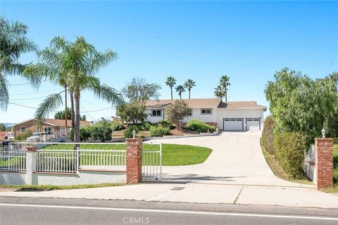 27875 Goetz Menifee CA 92587