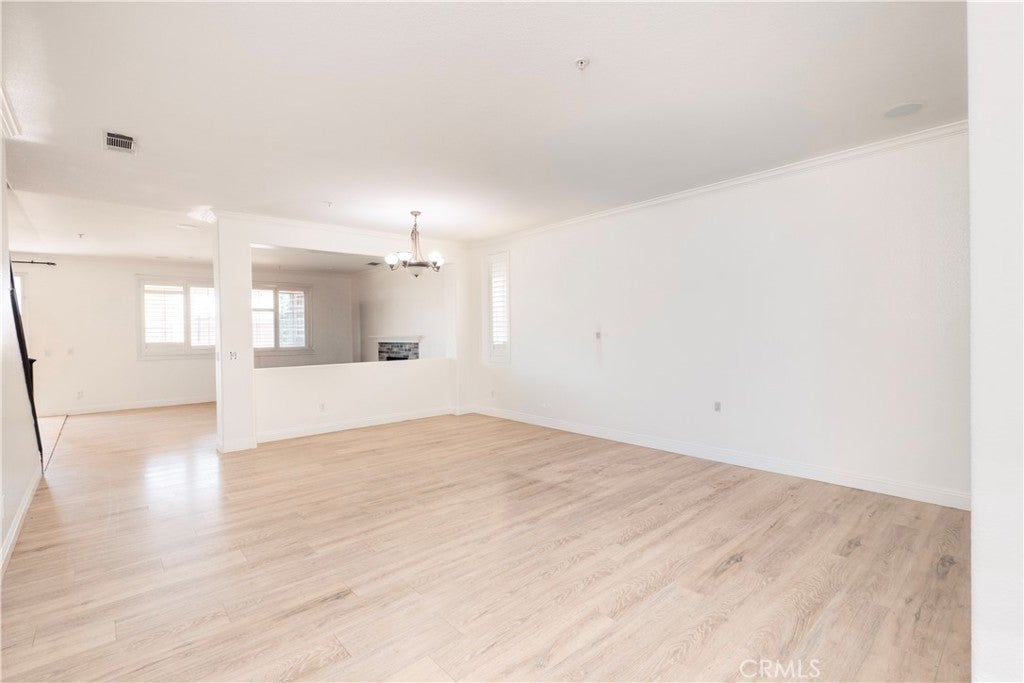 5764 Riverwood