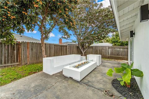 Tiny photo for 20692 Kelvin Ln, Huntington Beach, CA 92646 (MLS # OC26065435)