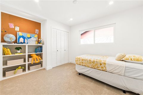 Tiny photo for 20692 Kelvin Ln, Huntington Beach, CA 92646 (MLS # OC26065435)