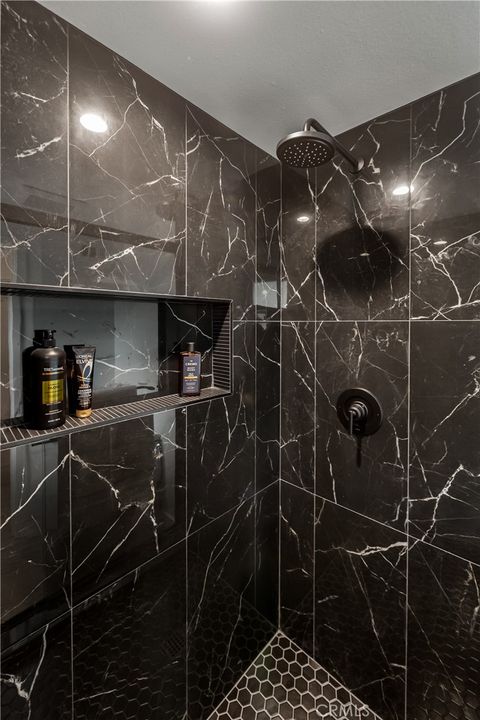 Tiny photo for 20692 Kelvin Ln, Huntington Beach, CA 92646 (MLS # OC26065435)