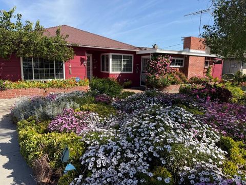 Photo of 3019 Butte Street, Santa Clara, CA 95051 (MLS # ML82042032)