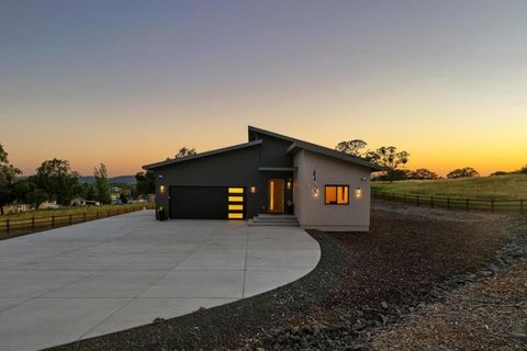 Photo of 2033 Quiver Street, Copperopolis, CA 95228 (MLS # ML82046109)