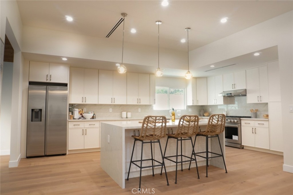 17063 Knapp Street