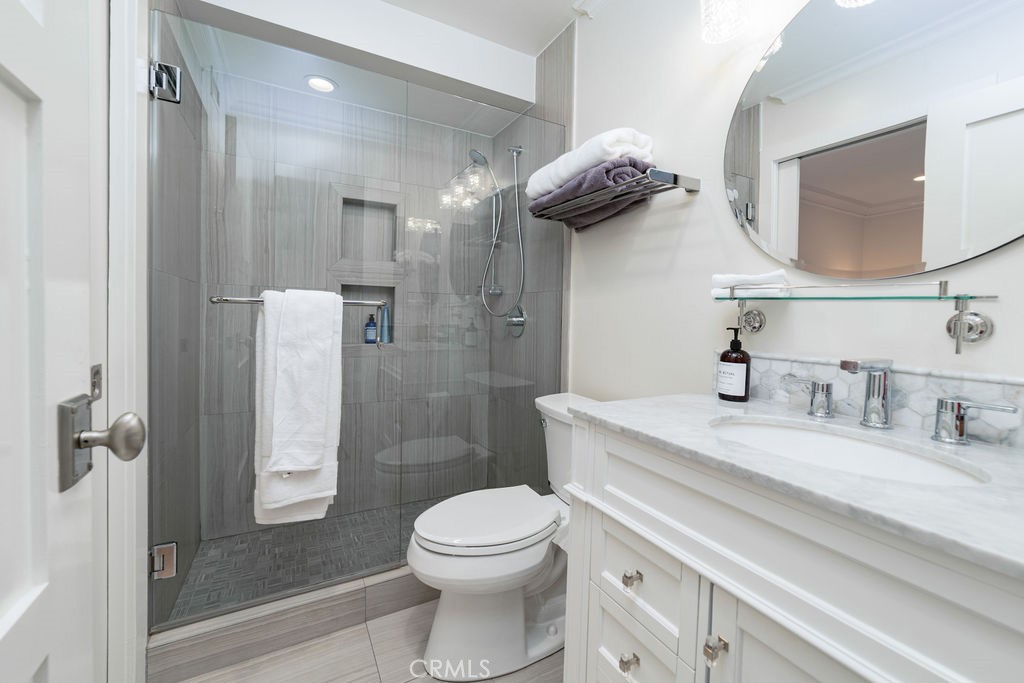 Corona del Mar North of PCH (CNHW) - Residential Lease
