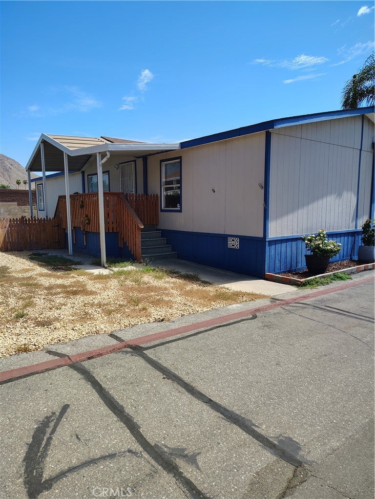 22111 Newport 46