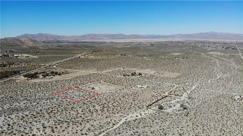 Photo of 0 Aster Road, Lucerne Valley, CA 92356 (MLS # HD25235998) Photo of 0 Aster Road, Lucerne Valley, CA 92356 (MLS # HD25235998)