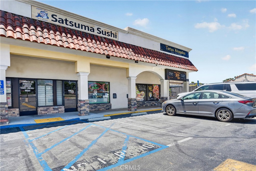 9451 Foothill