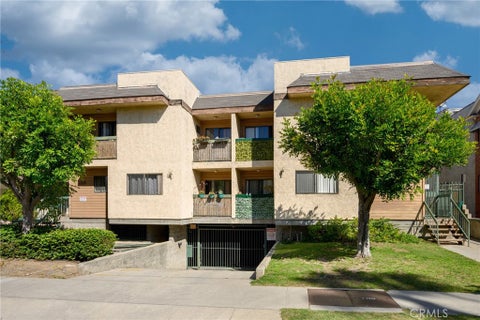 Photo of 329 W Lomita Avenue #103, Glendale, CA 91204 (MLS # GD26231162)