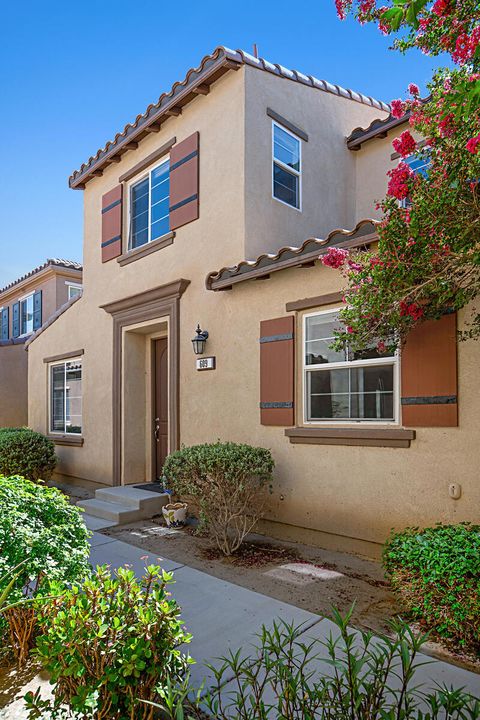 Photo of 609 Calle Vibrante, Palm Desert, CA 92211 (MLS # 219135954DA) Photo of 609 Calle Vibrante, Palm Desert, CA 92211 (MLS # 219135954DA)