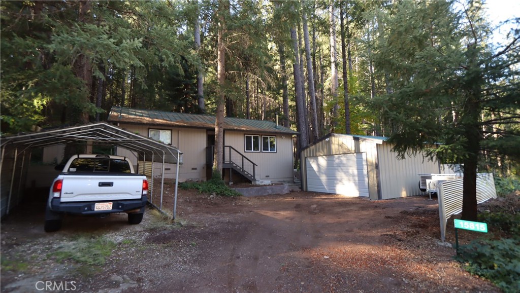 15815 Bottle Rock