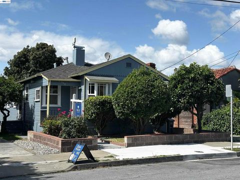 Photo of 350 Cherrywood Ave, San Leandro, CA 94577 (MLS # 41128362)