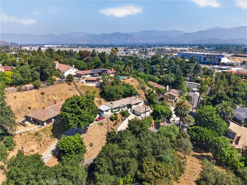 1845 Canyon