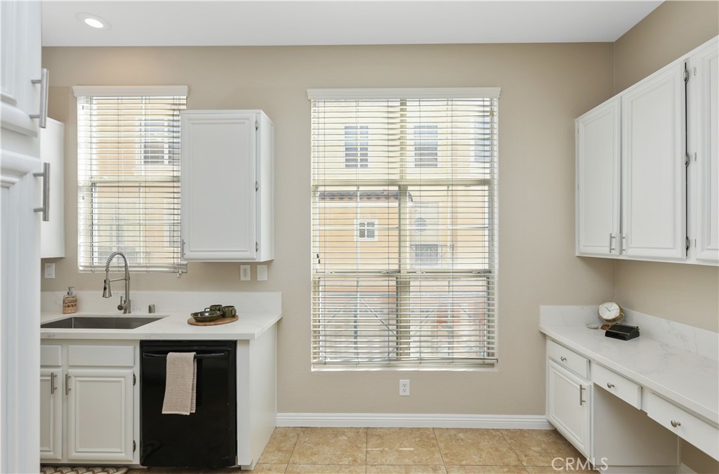 Summit Renaissance (SMRN) - Residential